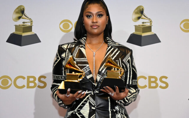 Jazmine Sullivan Becomes Two-Time Grammy Winner, Takes Home Best R&B Album