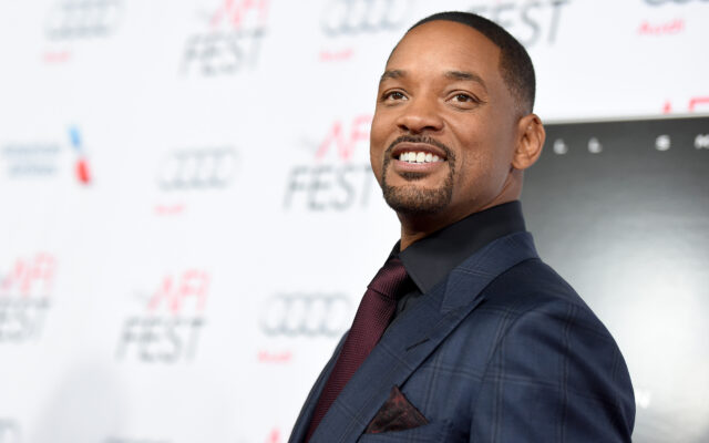 Will Smith Snaps Epic Easter Selfie with His Family — and Sparkly Pink Bunny Ears!